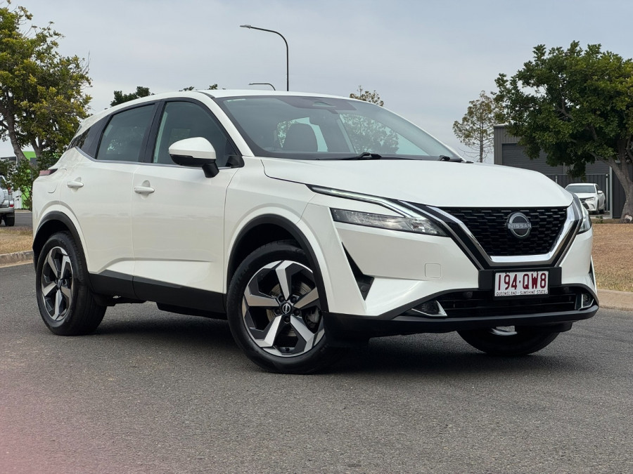 2023 Nissan QASHQAI J12 ST SUV Image 1