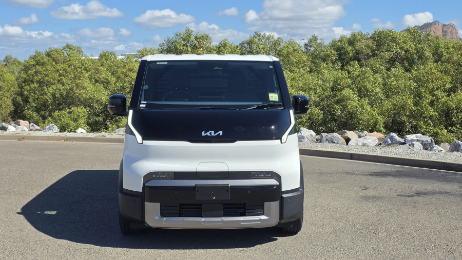 2026 Kia PV5 SW Wagon Image 2