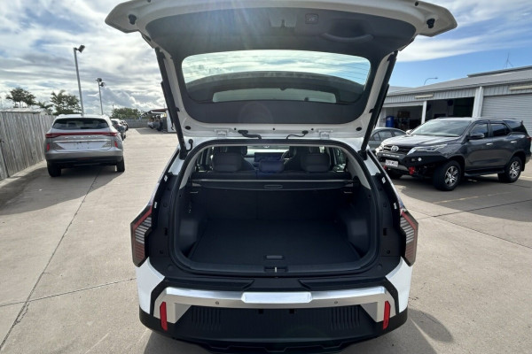 2025 Kia EV3 SV Earth SUV Image 5