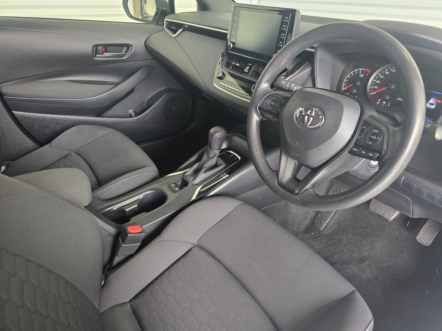 2020 Toyota Corolla MZEA12R ASCENT SPORT Hatch Image 7