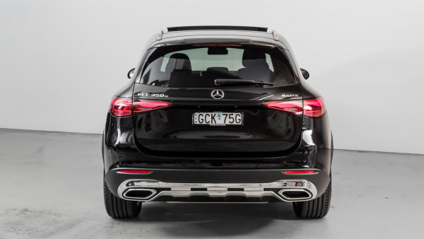2026 Mercedes-Benz GLC-Class X254 GLC350 e SUV image 3