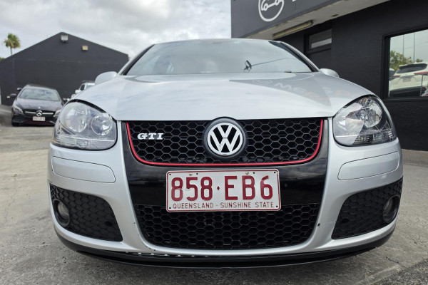 2007 Volkswagen Golf V GTI Hatch Image 4