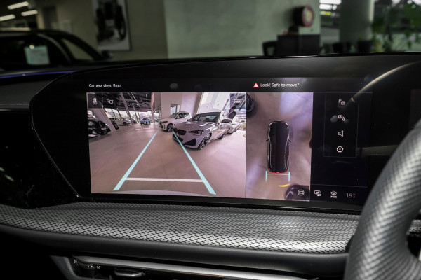 2025 Audi SQ5 GU  SUV image 17