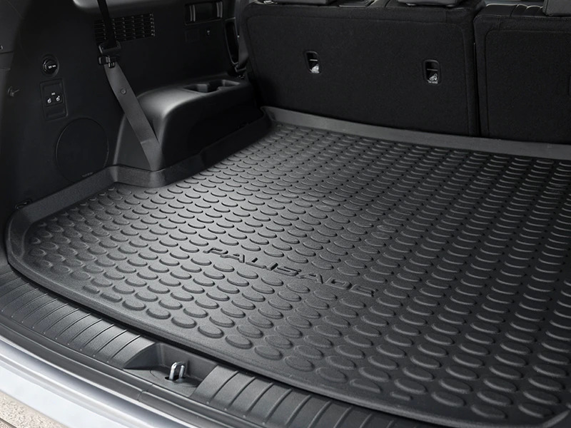 Cargo liner tray