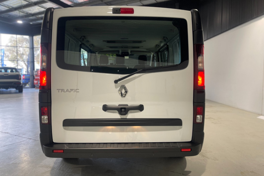 2023 Renault Trafic X82 Crew Pro Van Image 7