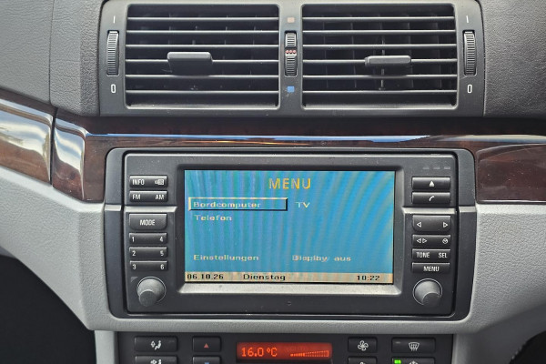 2004 BMW 3 Series E46 318i M Sport Sedan Image 16