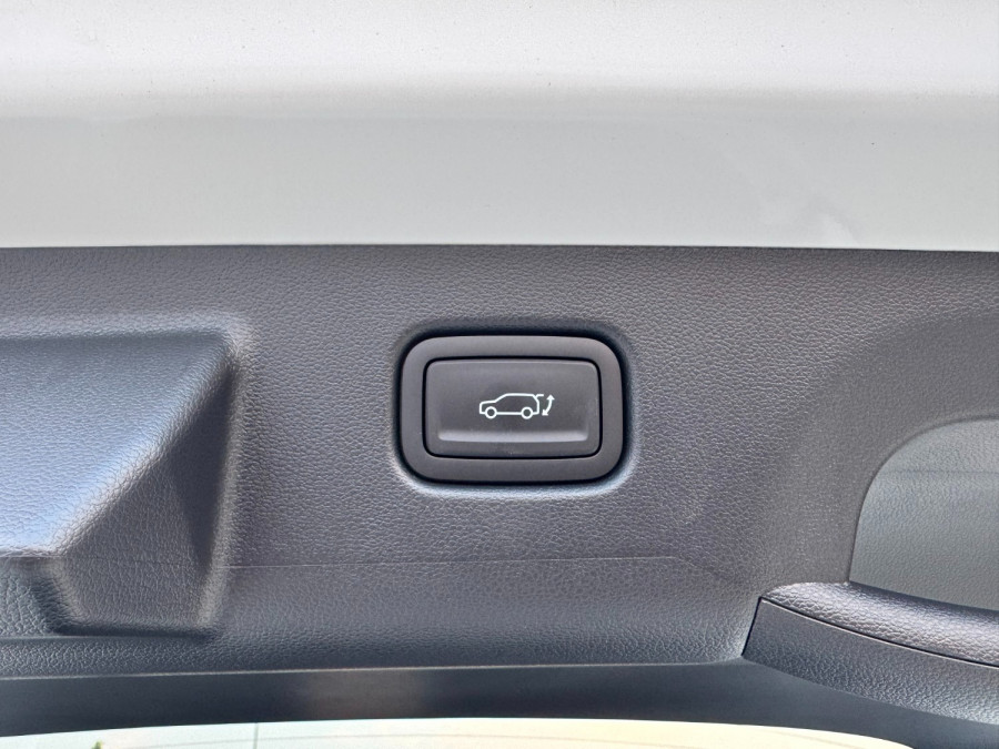 2026 Hyundai KONA SX2.V3 Hybrid Premium N Line SUV Image 9