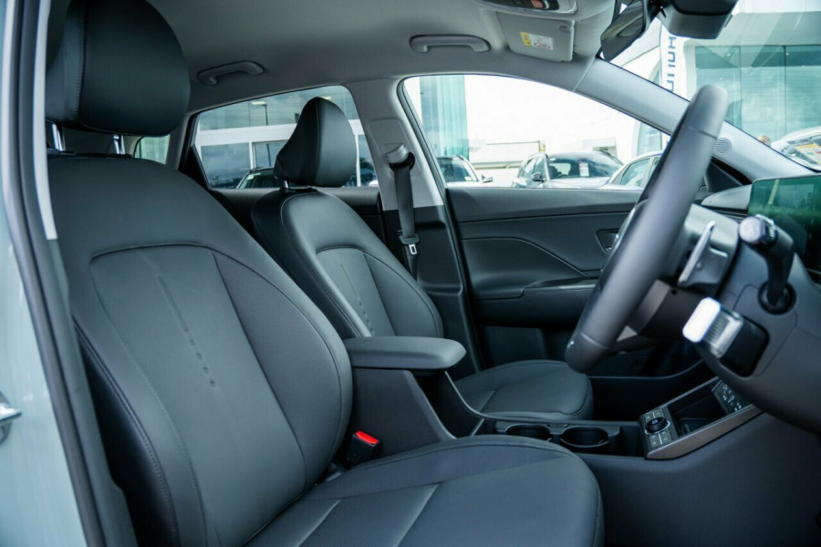 2025 Hyundai KONA SX2.V2 Premium SUV Image 17