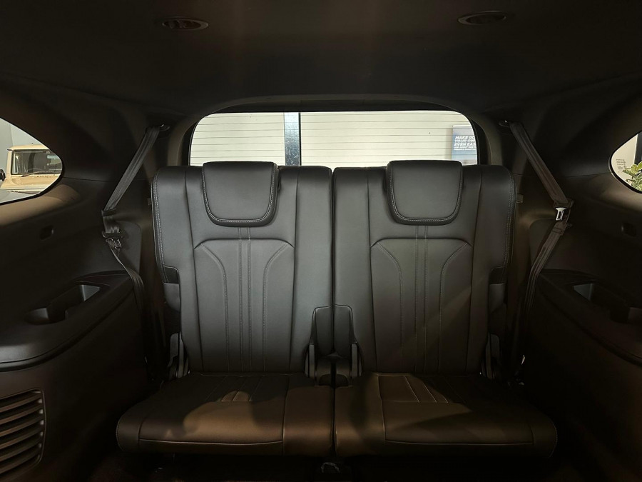 2025 MY25.5 Isuzu MU-X RJ LS-T SUV Image 23