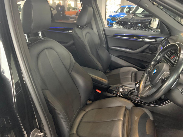 2022 BMW X1 F48 LCI sDrive20i SUV image 12