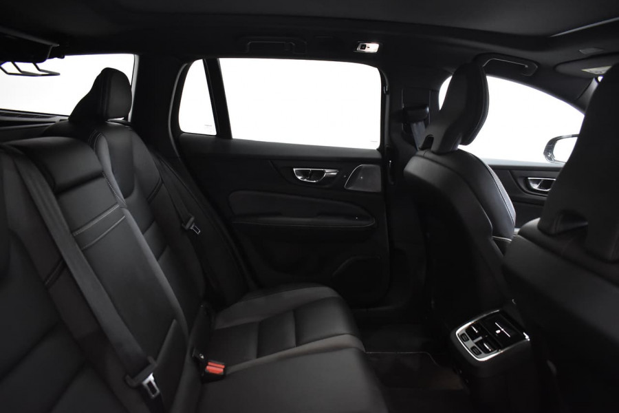2019 Volvo V60 (No Series) MY20 T5 R-Design Wagon Image 9