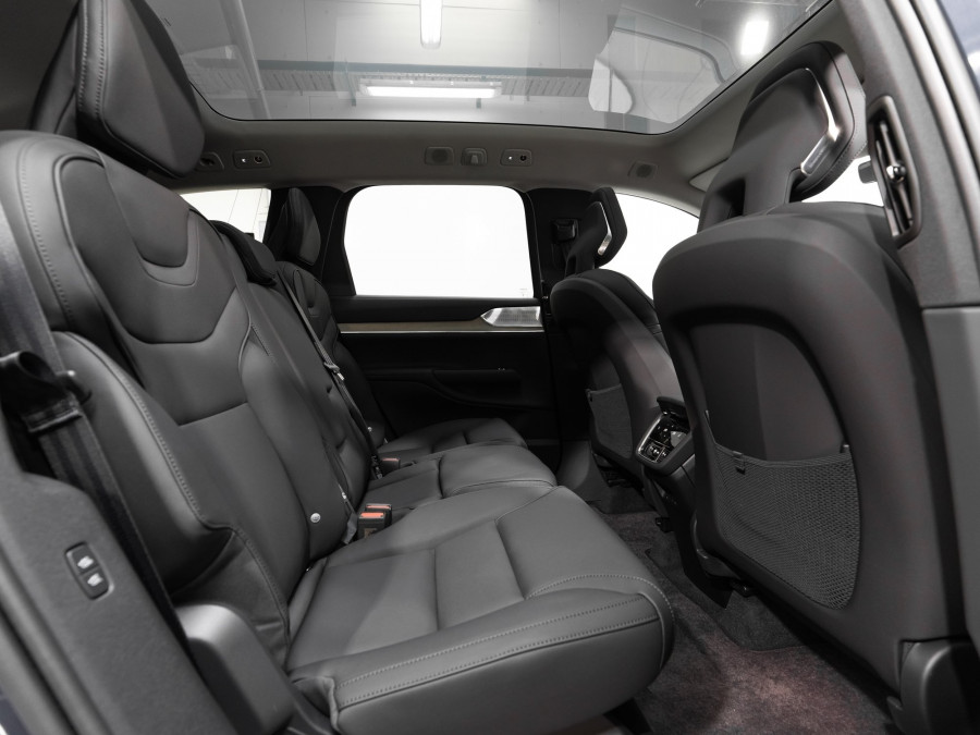 2026 Volvo EX90 No Series Ultra Twin Motor Performance SUV Image 20