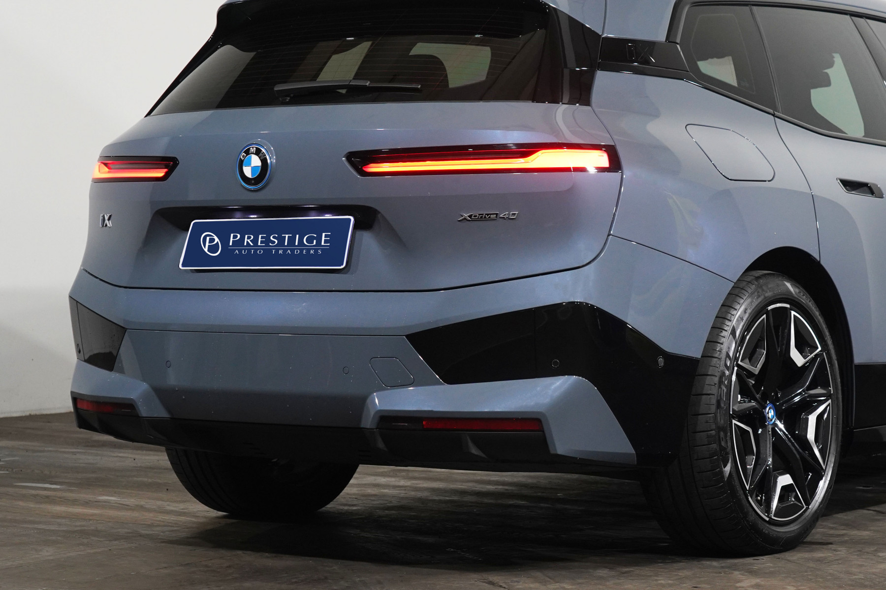 2022 BMW Ix Xdrive40 Sport SUV Image 8