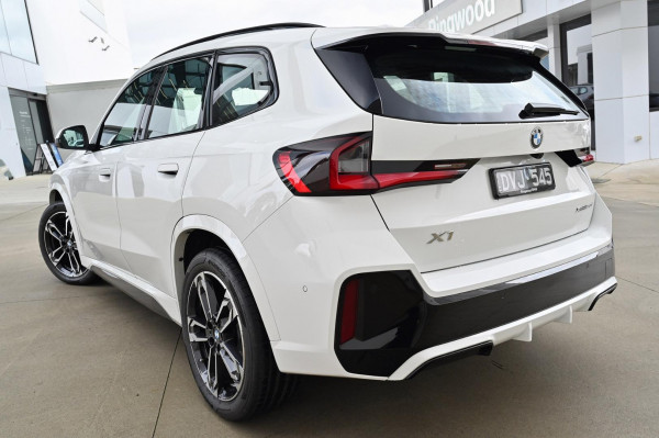 2025 BMW X1 U11 xDrive20i M Sport SUV image 4