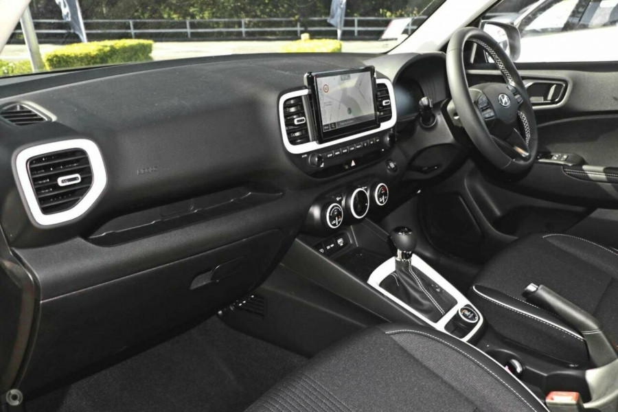 2025 Hyundai Venue QX.V5 Elite SUV Image 7