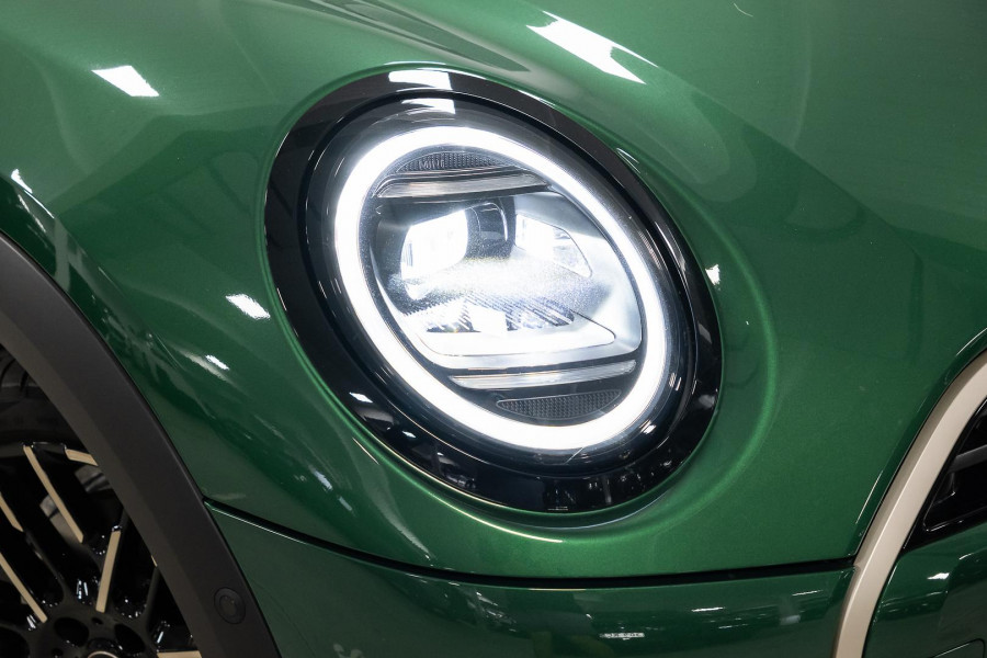 2026 MINI Cooper F66 S Favoured Hatch