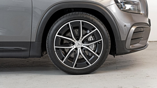 2025 Mercedes-Benz GLB-Class X247 GLB35 AMG SUV image 5