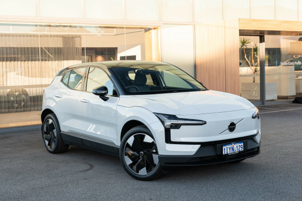 2025 MY26 Volvo EX30  Single Motor Extended Range Plus SUV Image 1