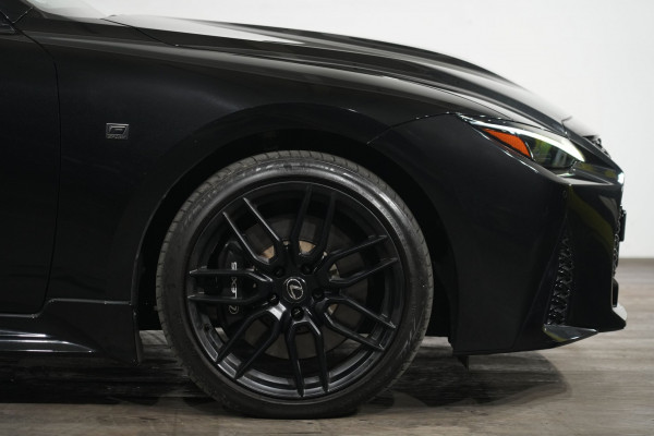 2022 Lexus Is500 F Sport Sedan Image 5