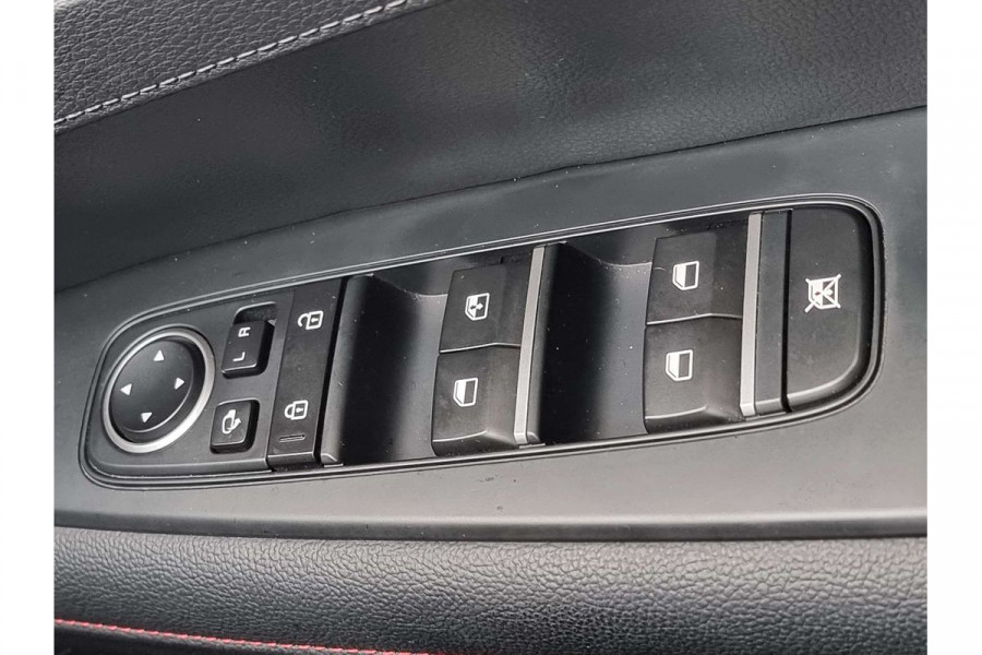 2019 Kia Cerato BD GT Sedan Image 19