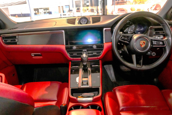 2022 MY23 Porsche Macan 95B GTS SUV