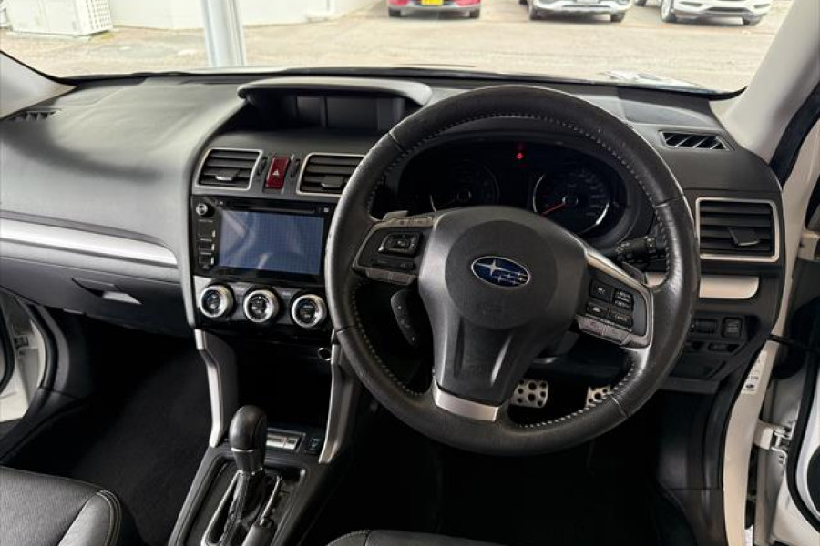 2015 Subaru Forester S4 2.0 XT Premium SUV Image 16