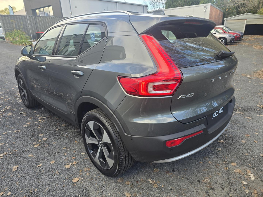 2026 Volvo XC40 XZ Plus B4 SUV Image 6
