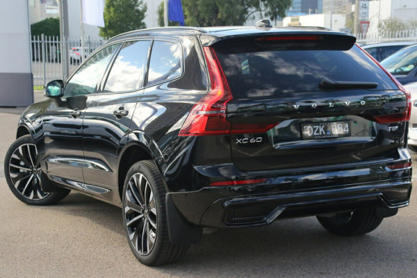 2025 MY26 Volvo XC60 UZ Ultra T8 Plug-in Hybrid Dark SUV Image 3