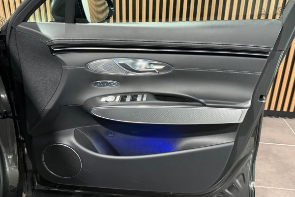 2024 Genesis GV70 JK.V2 3.5T AWD Sport SUV Image 11