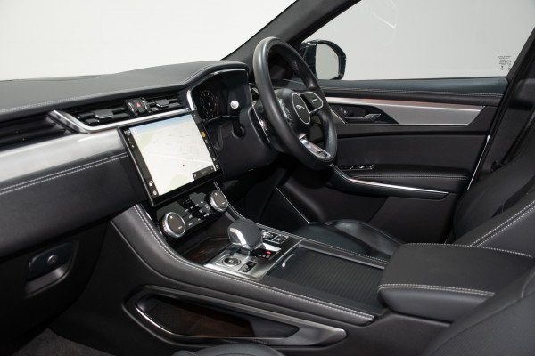 2024 MY23 Jaguar F-PACE X761 R-Dynamic S SUV Image 24