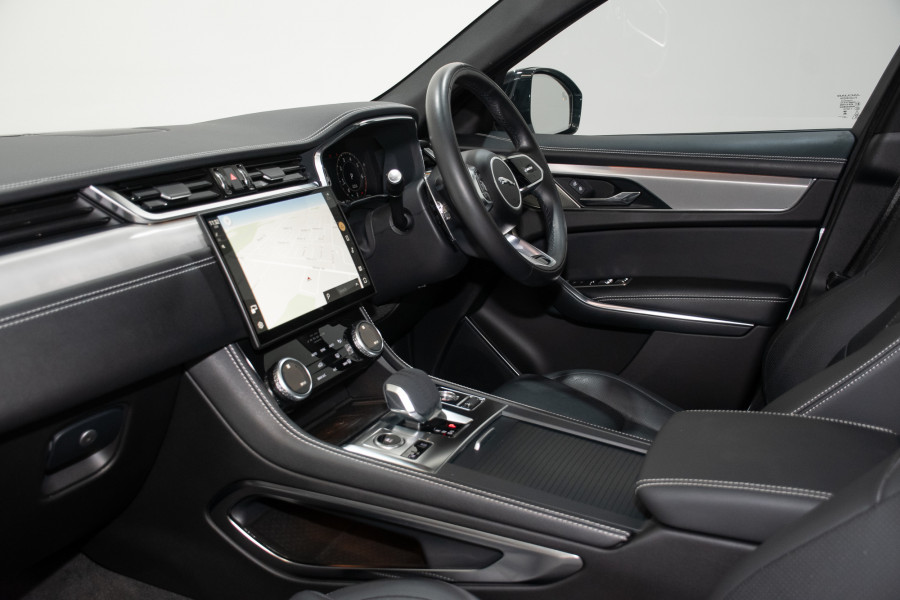 2024 MY23 Jaguar F-PACE X761 R-Dynamic S SUV Image 24
