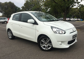 Mitsubishi Mirage ES LA MY15
