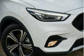 2025 MG ZST S13 Vibe SUV