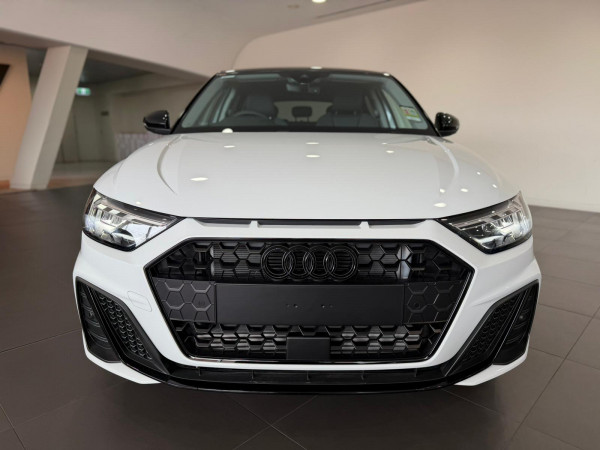 2025 MY26 Audi A1 GB 40 TFSI S line Hatch image 3