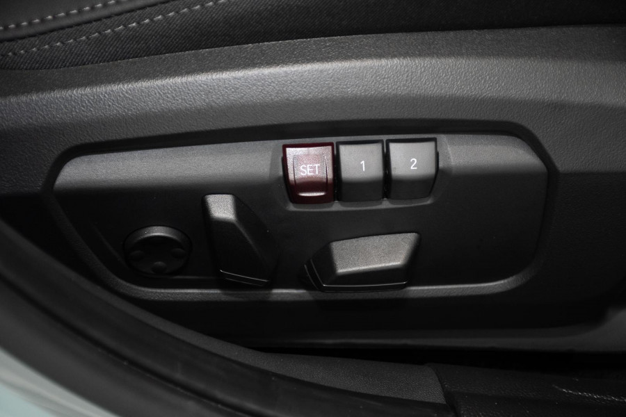 2026 MINI Cooper F65 S Favoured Hatch