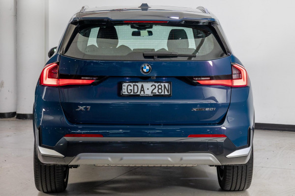 2026 BMW X1 U11 xDrive20i M Sport SUV image 3