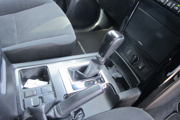2015 Toyota LandCruiser Prado GDJ150R GXL SUV Image 9