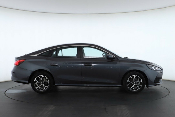 2024 MG MG5 AP32 Vibe Sedan Image 2