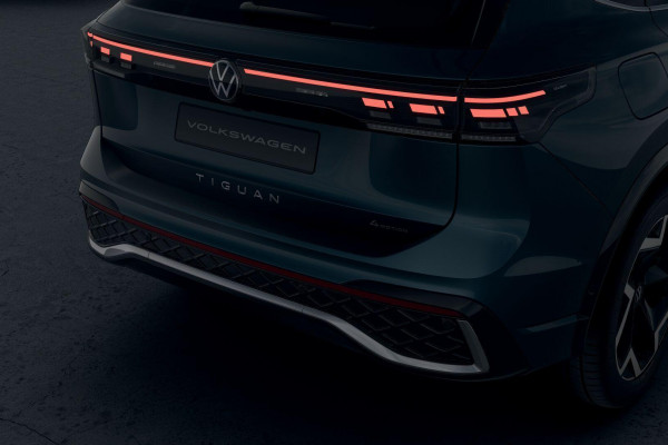 2025 Volkswagen Tiguan CT 150TSI R-Line SUV Image 5