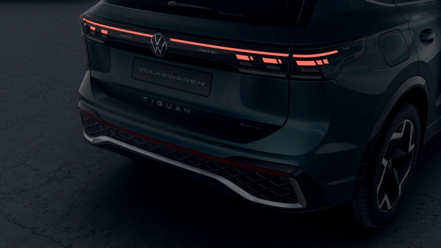 2025 Volkswagen Tiguan CT 150TSI R-Line SUV Image 5