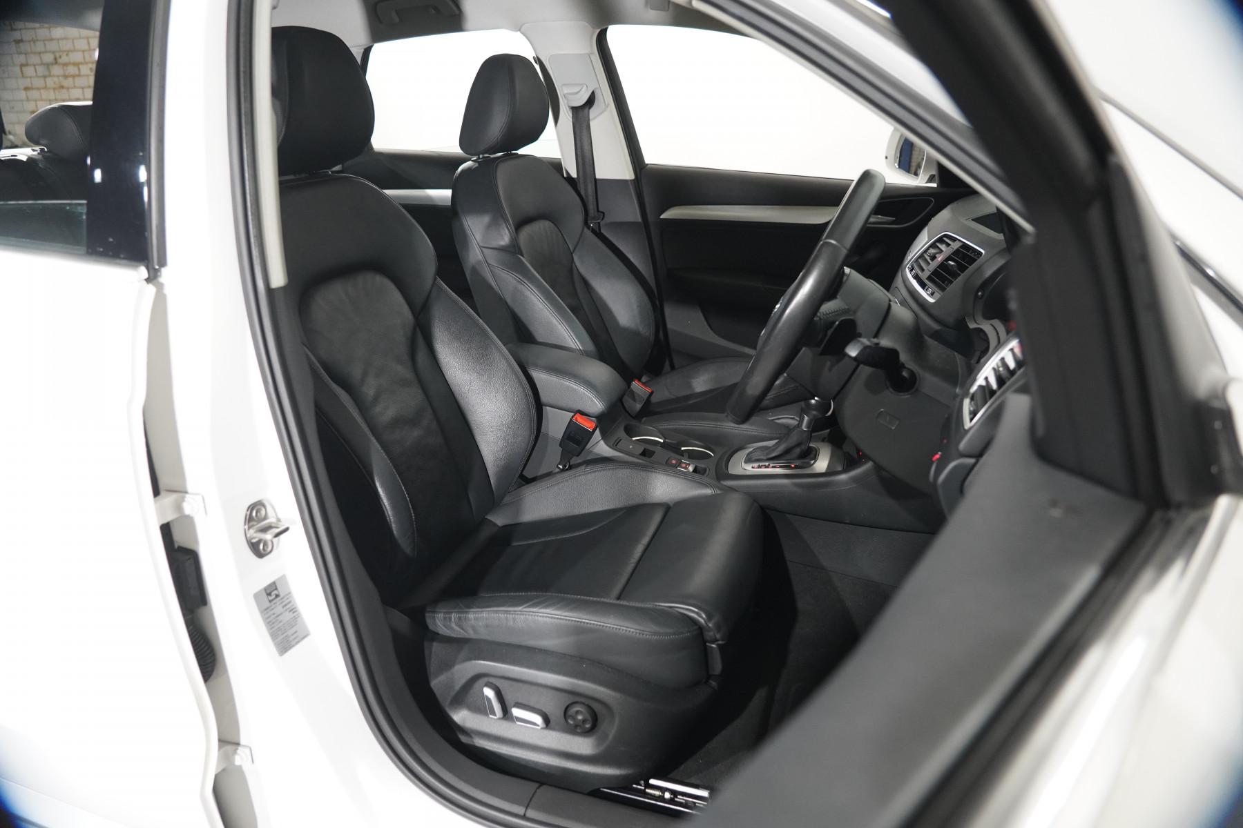 2016 Audi Q3 2.0 Tfsi Sport Quattro (132kw) SUV Image 23