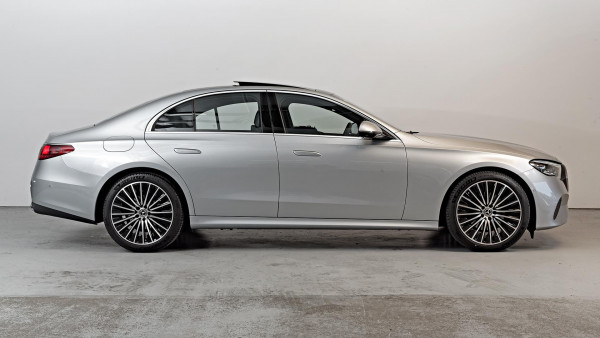 2026 Mercedes-Benz E-Class W214 E200 Sedan image 3