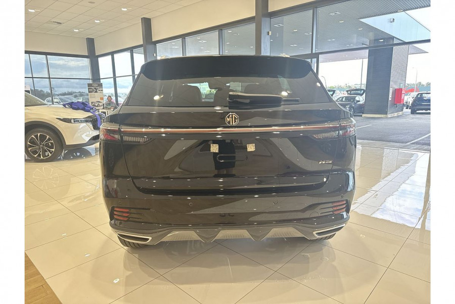 2024 MY24.5 MG HS AS33 Essence SUV Image 7