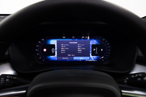 2026 Volvo XC40 XZ Ultra B4 Dark SUV Image 18