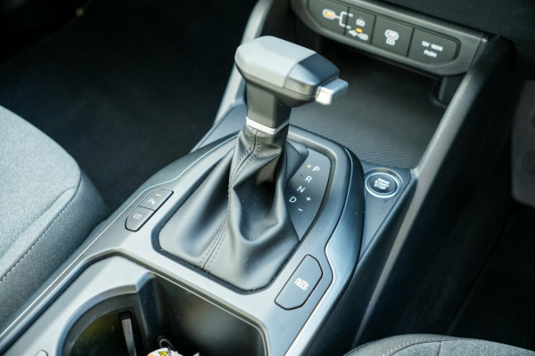 2026 Kia K4 CL4m S Hatch Image 13