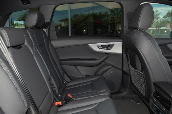 2025 Audi Q7 4M TDI 170kW SUV image 10