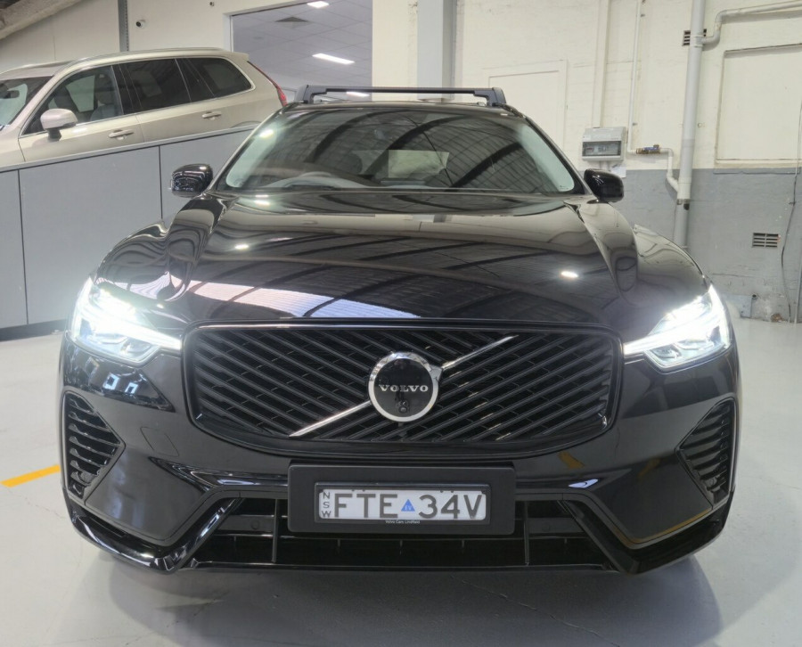 2025 MY26 Volvo XC60 UZ Plus T8 Plug-in Hybrid Dark SUV Image 6
