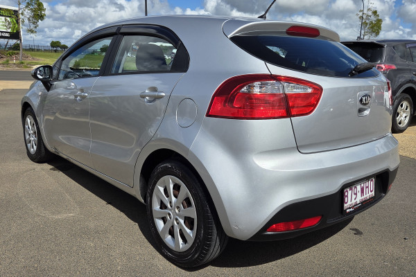 2013 Kia Rio UB SLS Hatch Image 5