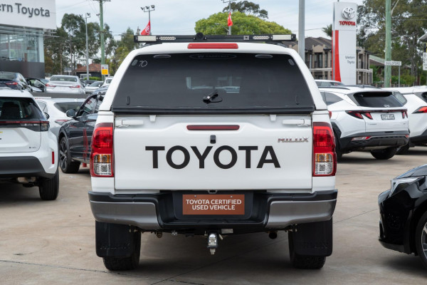 2021 Toyota HiLux GUN126R SR Cab Chassis Image 5