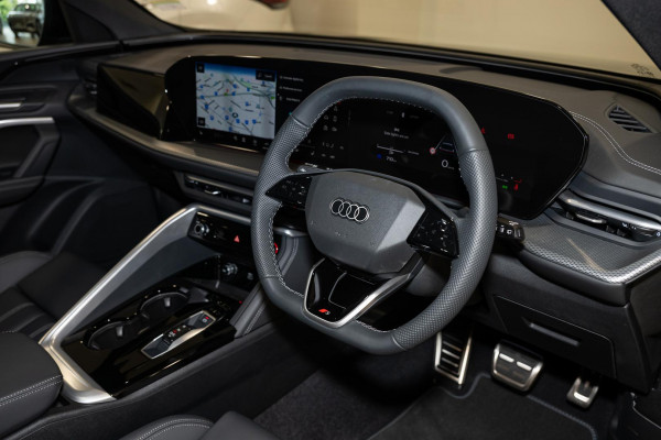2025 Audi SQ5 GU edition one SUV image 5